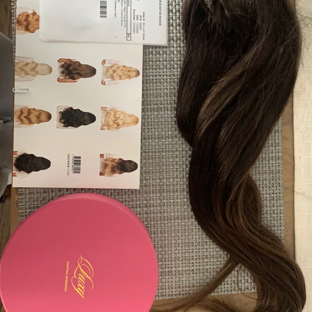 Luxy human  hair ponytail- Mocha/Cheatnut brown 20” in length clip in pony